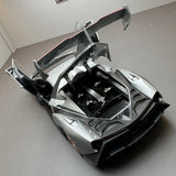Lamborghini 2013 Veneno Silver 1:24 – model wyświetlacza odlewany z metalu