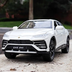 [TOY] 1:24 Lamborghini 2017 Urus White Model Car Die-Cast