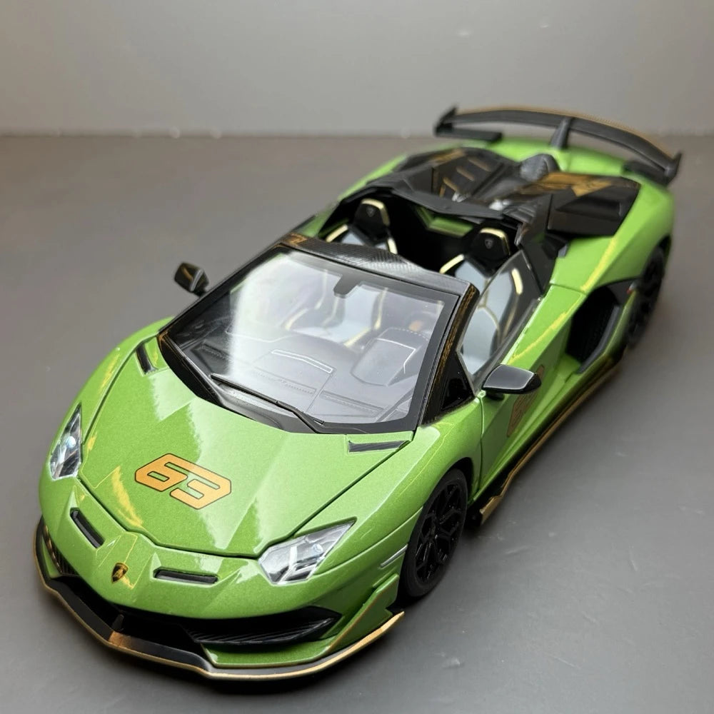 [TOY] 1:24 Lamborghini 2018 Aventador LP770-4 SVJ Green Model Car Die-Cast