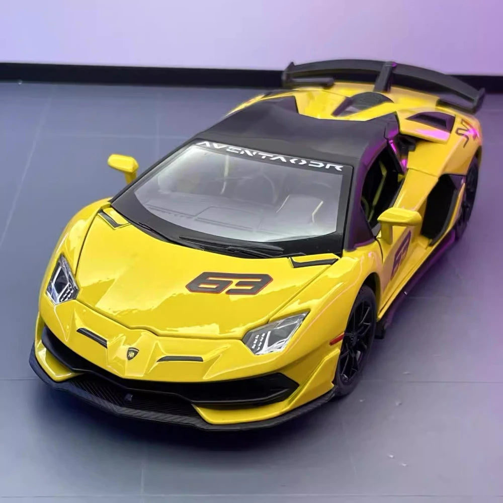 [TOY] 1:24 Lamborghini 2018 Aventador LP770-4 SVJ Yellow pienoismalli Die-Cast