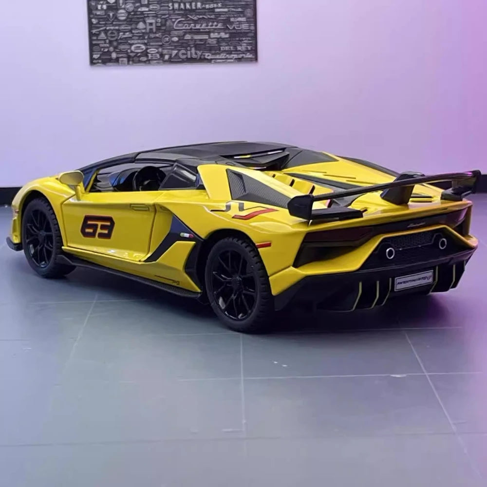 [TOY] 1:24 Lamborghini 2018 Aventador LP770-4 SVJ Yellow Model Car Die-Cast