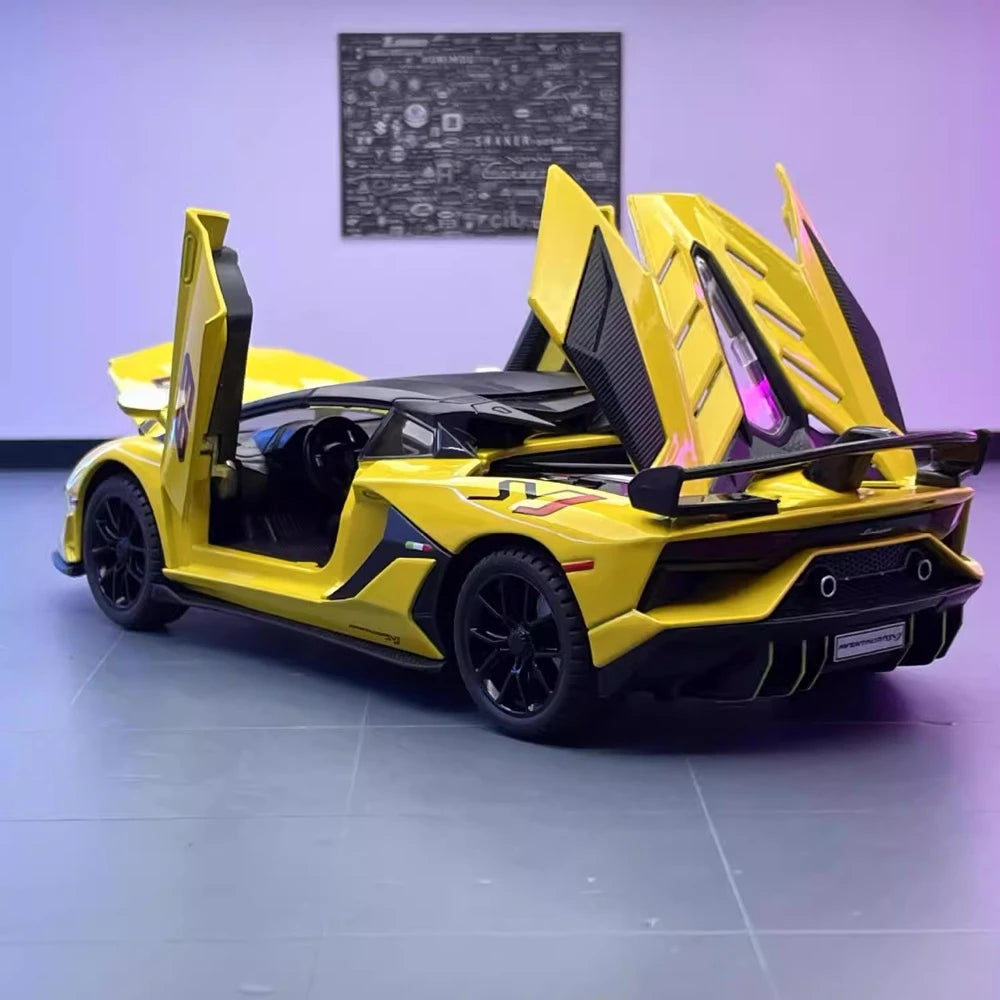 [TOY] 1:24 Lamborghini 2018 Aventador LP770-4 SVJ Yellow Model Car Die-Cast