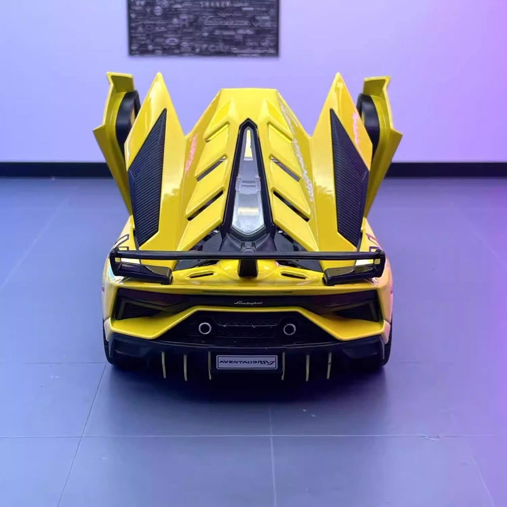 [TOY] 1:24 Lamborghini 2018 Aventador LP770-4 SVJ Yellow pienoismalli Die-Cast