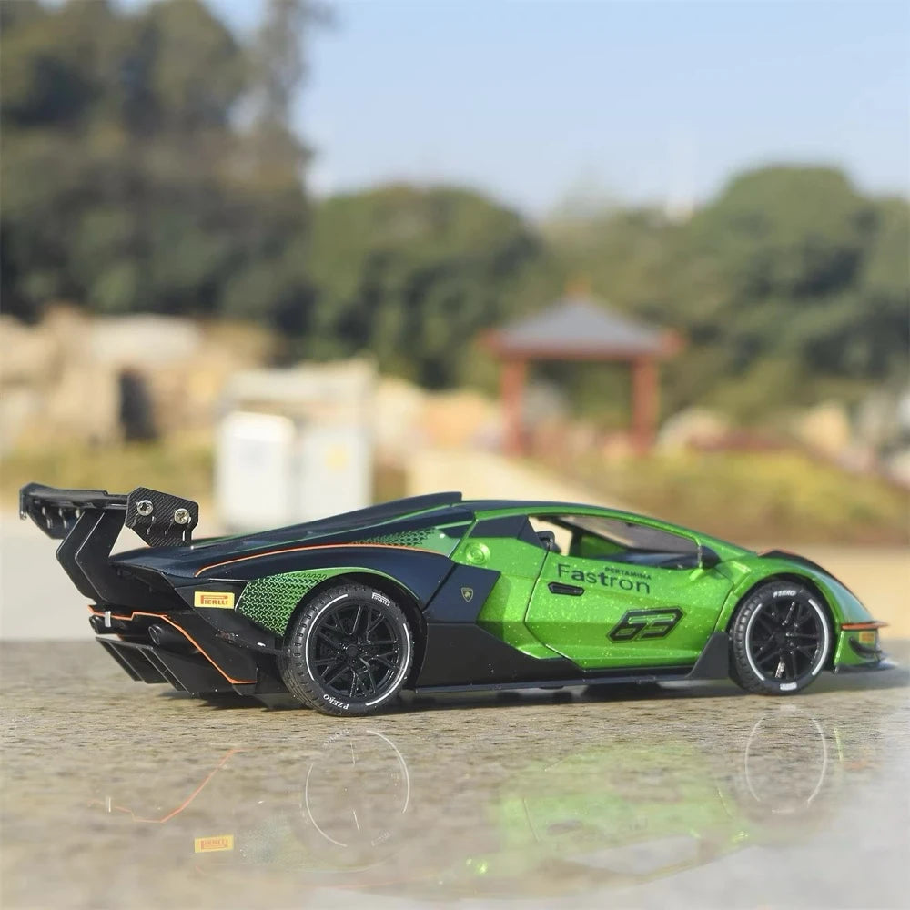 [TOY] 1:24 Lamborghini 2020 Essenza SCV12 Green Model Car Die-Cast