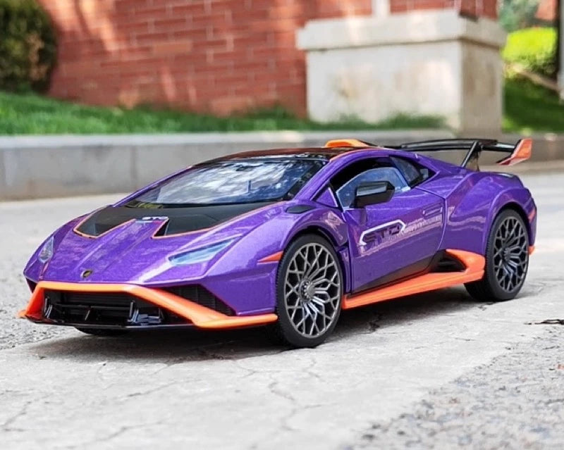 [TOY] 1:24 Lamborghini 2023 Huracan STO viola modellino di auto Die-Cast