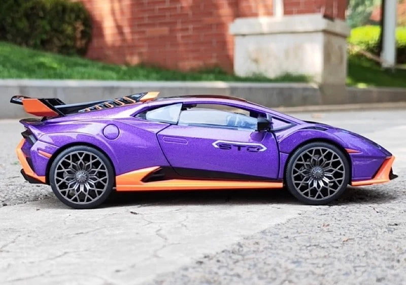 [TOY] 1:24 Lamborghini 2023 Huracan STO パープル モデルカー Die-Cast