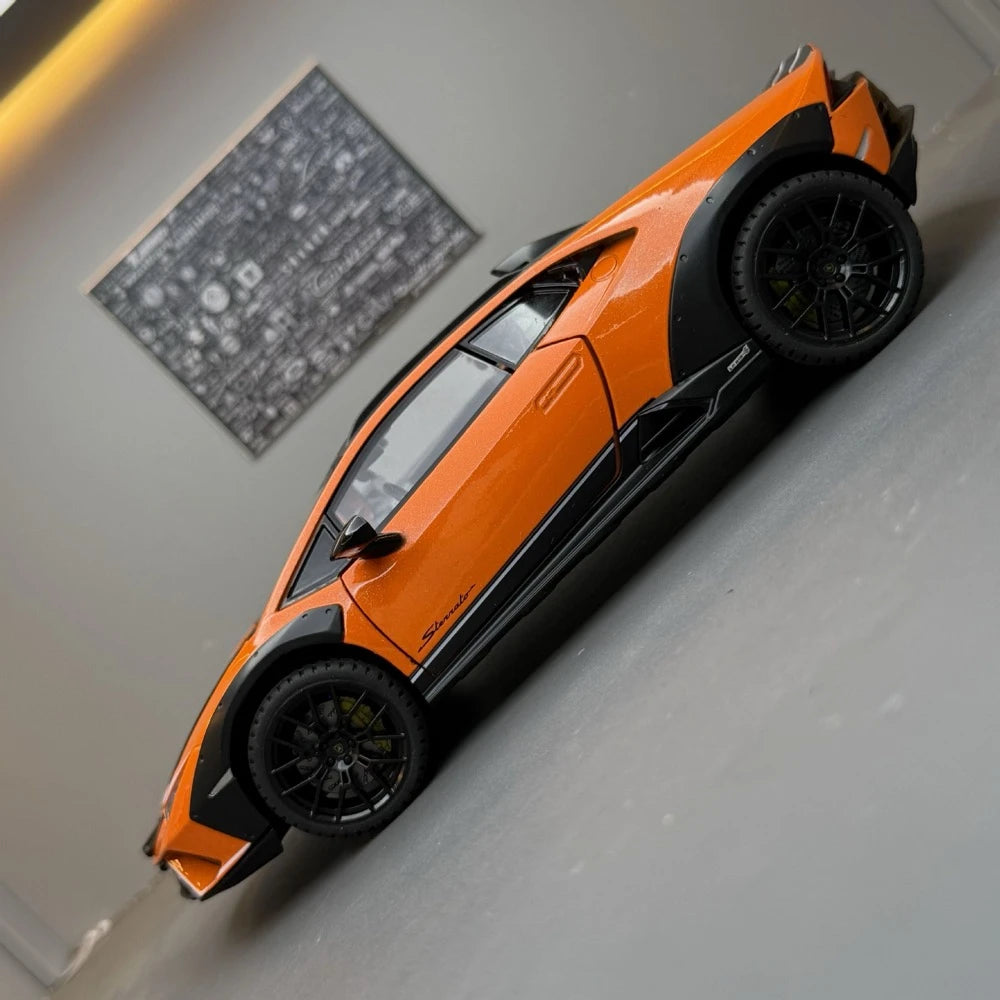 [TOY] 1:24 Lamborghini 2023 Huracan Sterrato arancione modellino di auto Die-Cast
