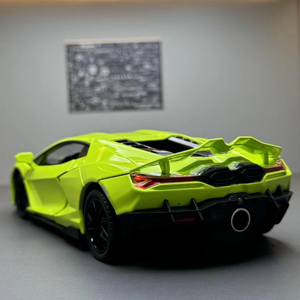 [TOY] 1:24 Lamborghini 2023 Revuelto Green Model Car Die-Cast