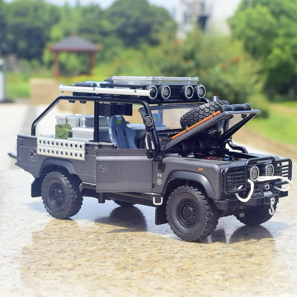 [TOY] 1:24 Land Rover 2001 Defender 110 Tomb Raider gris voiture miniature Die-Cast
