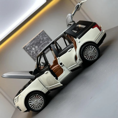 [TOY] 1:24 Land Rover 2012 Range Rover L405 White Model Car Die-Cast