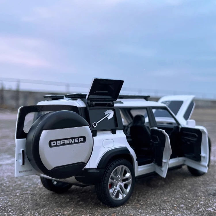 [TOY] 1:24 Land Rover 2019 Defender 110 White Model Car Die-Cast
