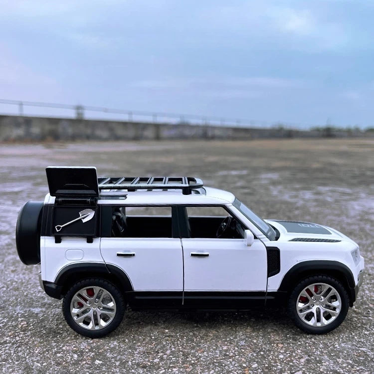 [TOY] 1:24 Land Rover 2019 Defender 110 White Model Car Die-Cast