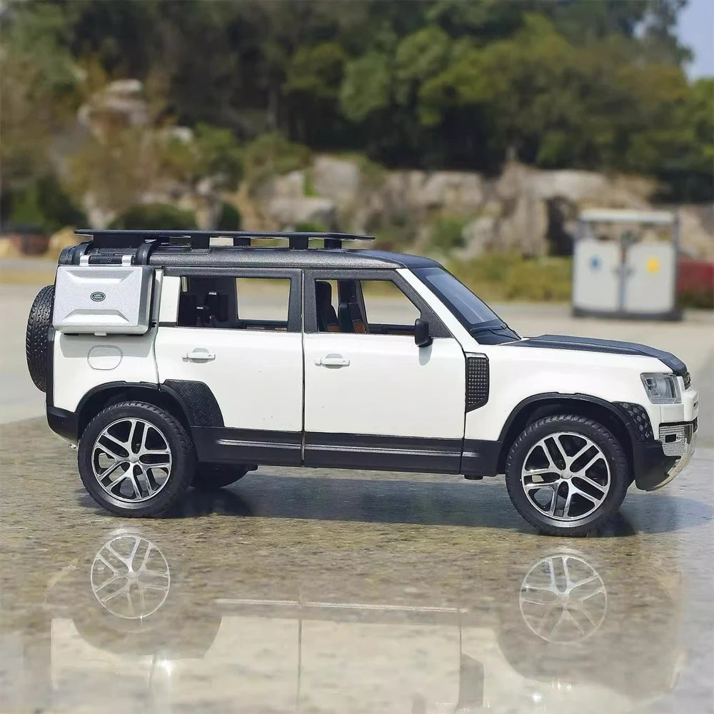 [TOY] 1:24 Land Rover 2020 Defender 110 White Model Car Die-Cast