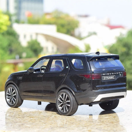 [TOY] 1:24 Land Rover 2020 Discovery R-Dynamic SE Black Model Car Die-Cast