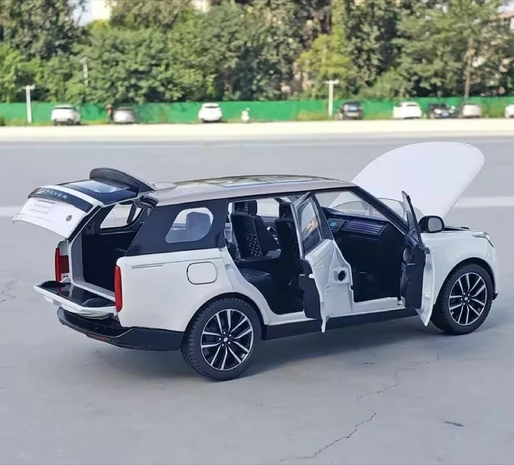 [TOY] 1:24 Land Rover 2022 Range Rover SV L460 White Model Car Die-Cast