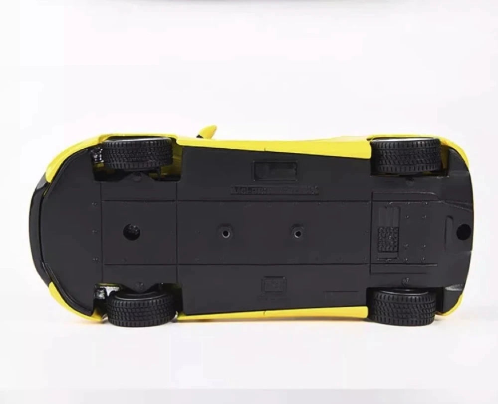 [TOY] 1:24 McLaren 2011 MP4-12C Yellow Model Car Die-Cast