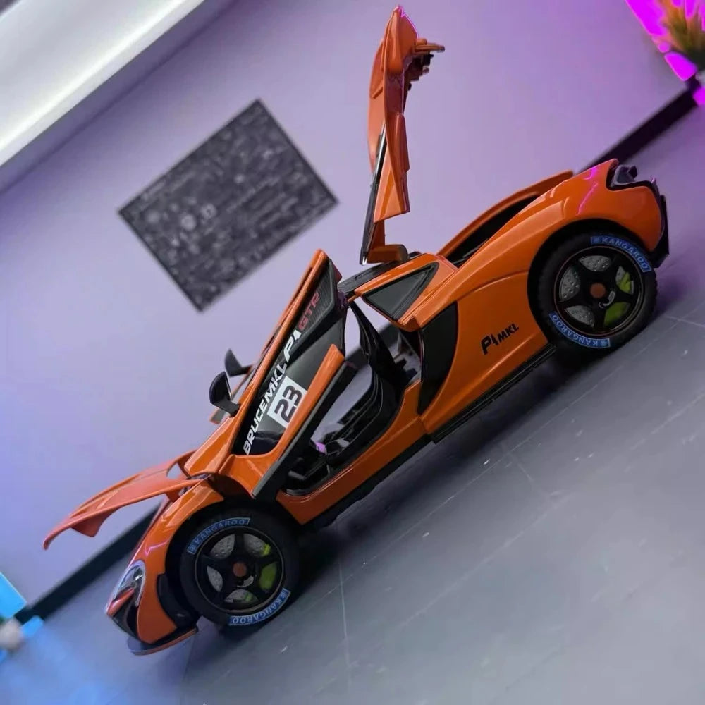 [TOY] 1:24 McLaren 2013 P1 GTR Orange Model Car Die-Cast