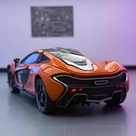 [TOY] 1:24 McLaren 2013 P1 GTR Orange Model Car Die-Cast