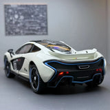 [TOY] 1:24 McLaren 2013 P1 GTR White Model Car Die-Cast