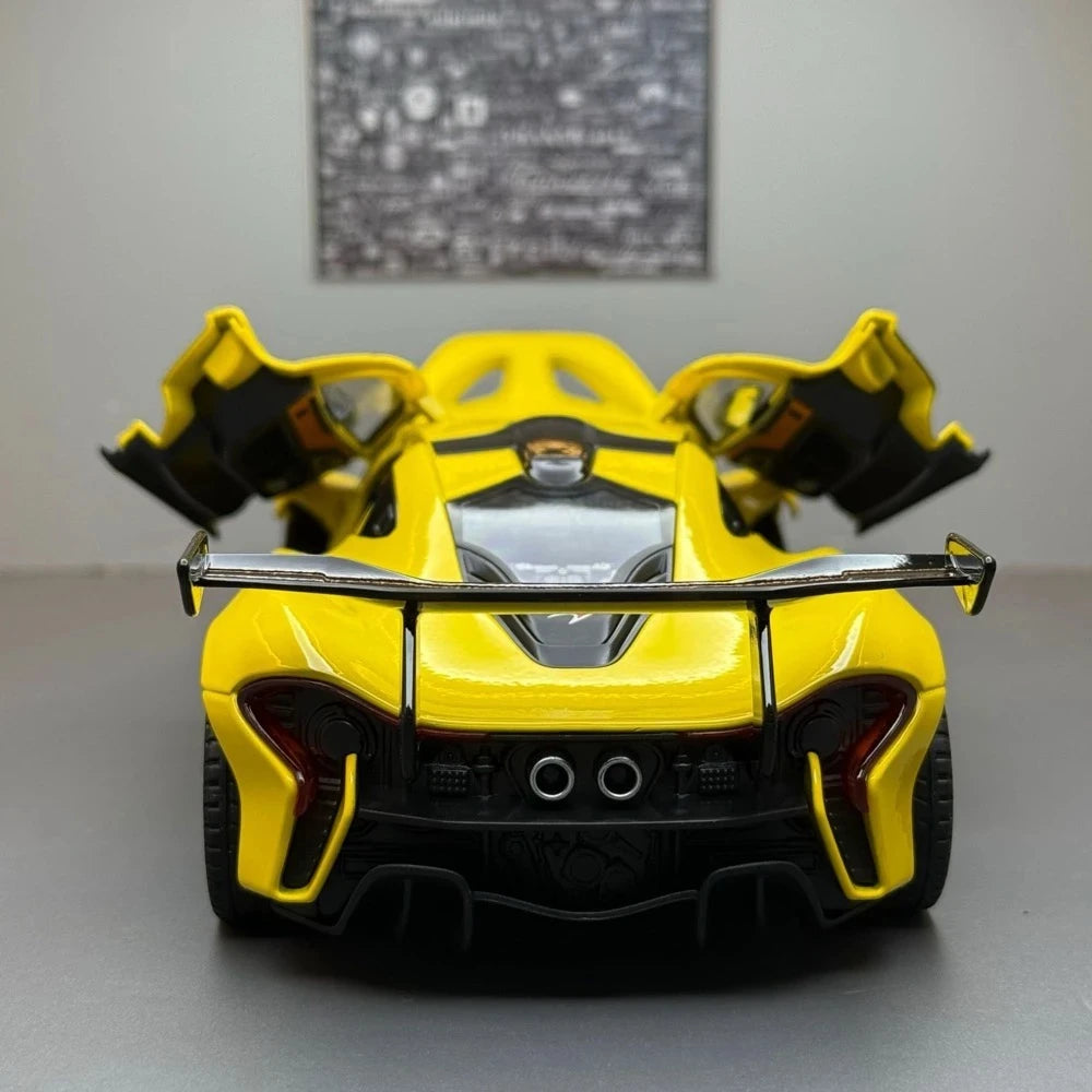 [TOY] 1:24 McLaren 2013 P1 Yellow Model Car Die-Cast