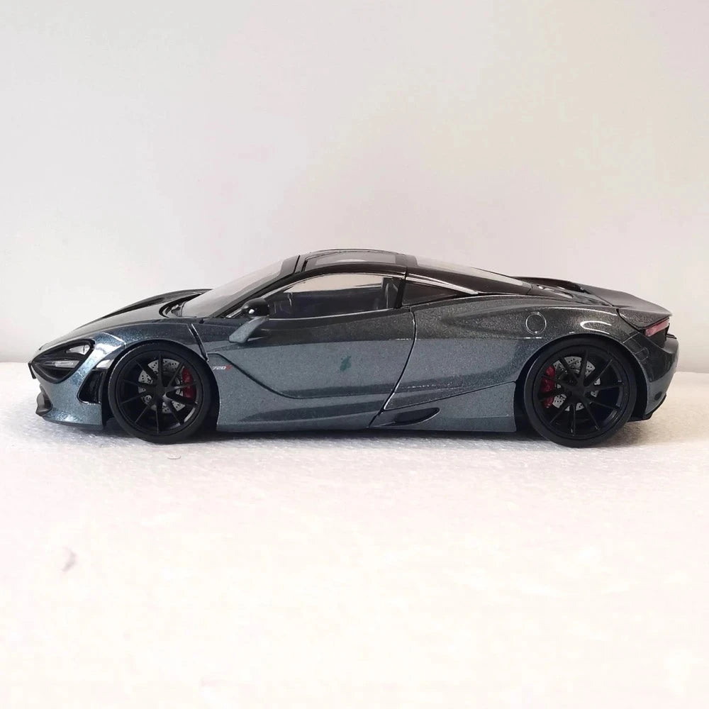 [TOY] 1:24 McLaren 2017 720S グレー モデルカー Die-Cast