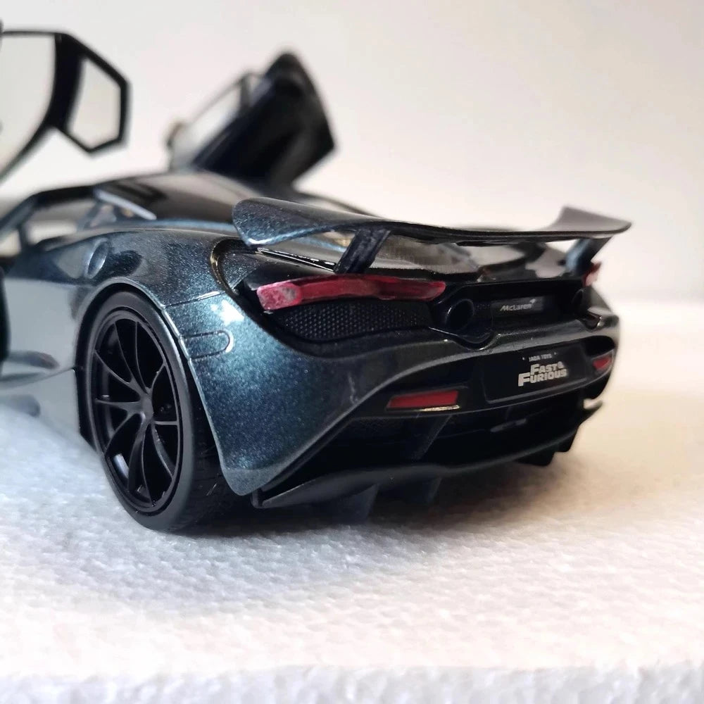 [TOY] 1:24 McLaren 2017 720S Gray Model Car Die-Cast
