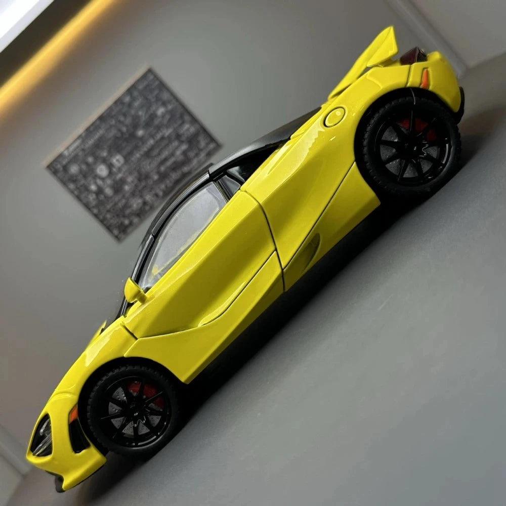 [TOY] 1:24 McLaren 2017 720S Yellow Model Car Die-Cast