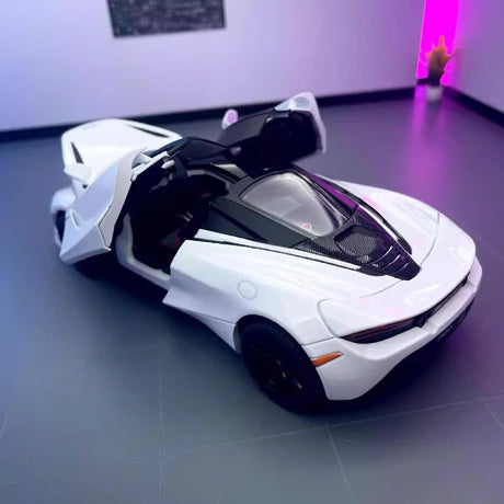 [TOY] 1:24 McLaren 2017 720S White Model Car Die-Cast