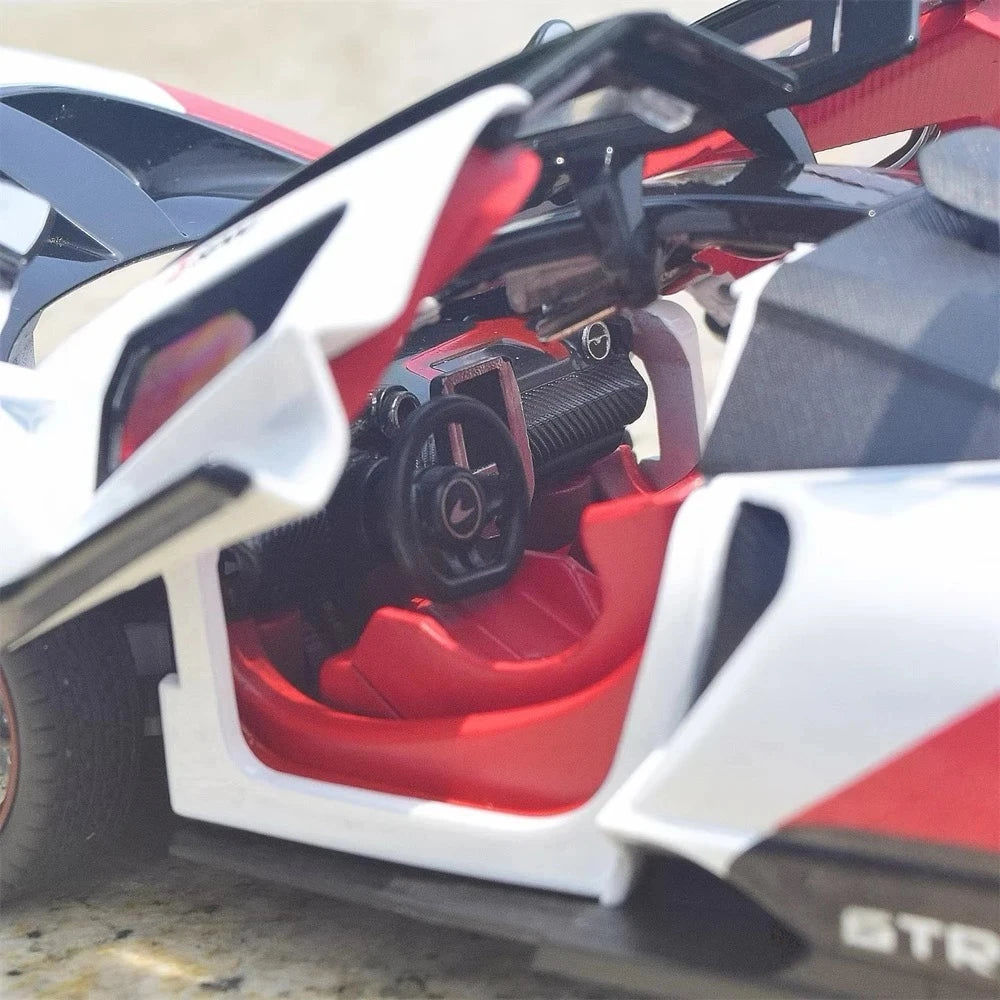 [TOY] 1:24 McLaren 2018 Senna GTR Model Car Die-Cast