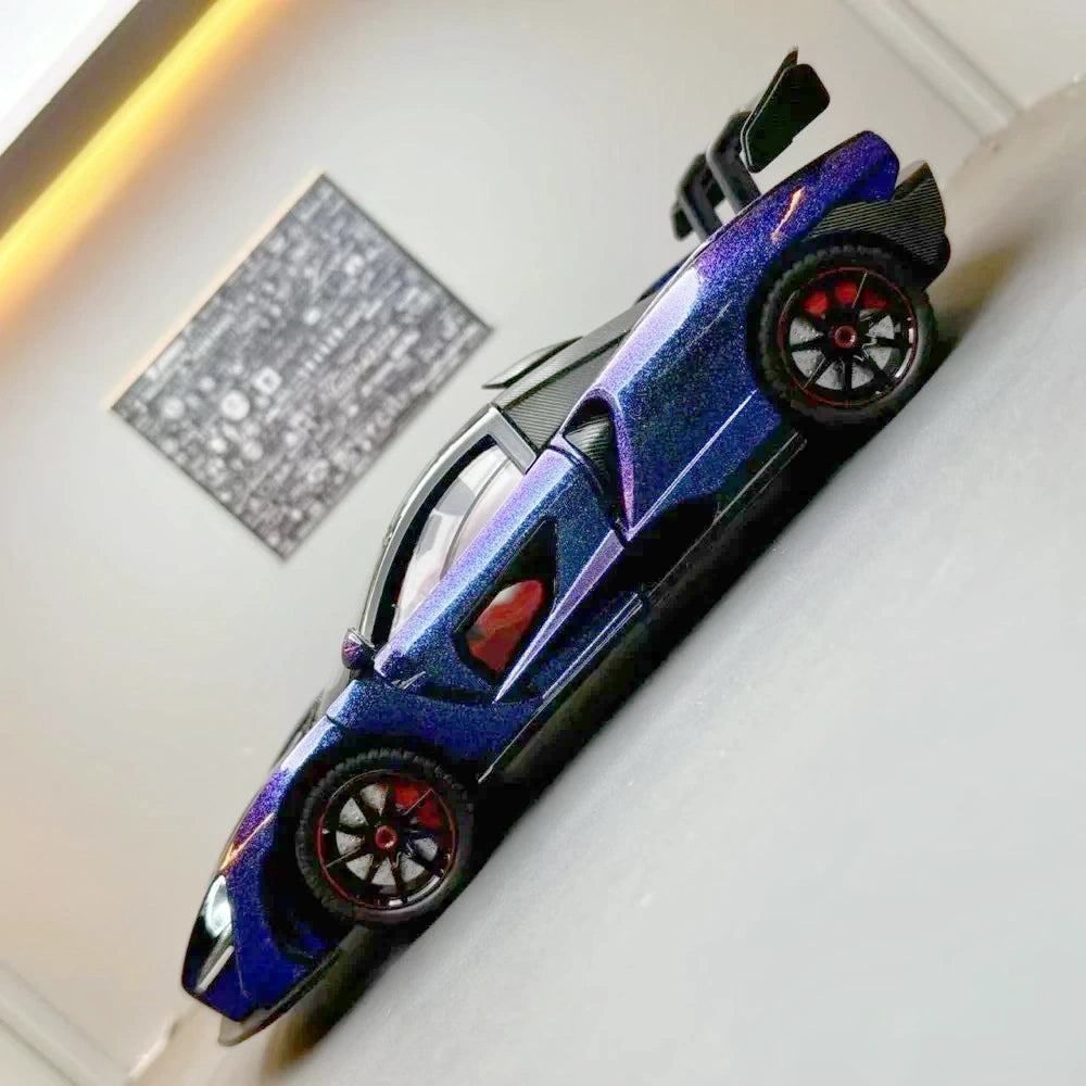 [TOY] 1:24 McLaren 2018 Senna viola modellino di auto Die-Cast