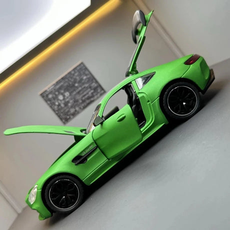 [TOY] 1:24 Mercedes-AMG 2018 GT R Green Model Car Die-Cast