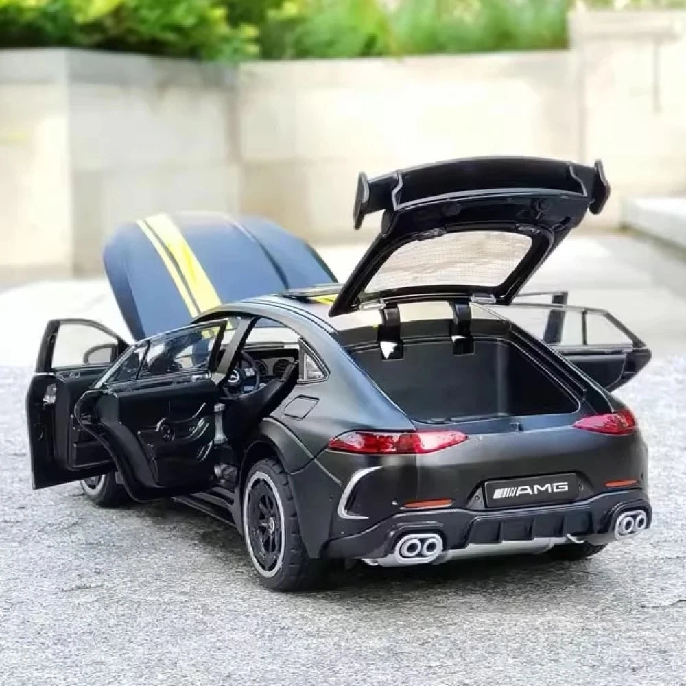 [TOY] 1:24 Mercedes-AMG 2018 GT63 noir voiture miniature Die-Cast