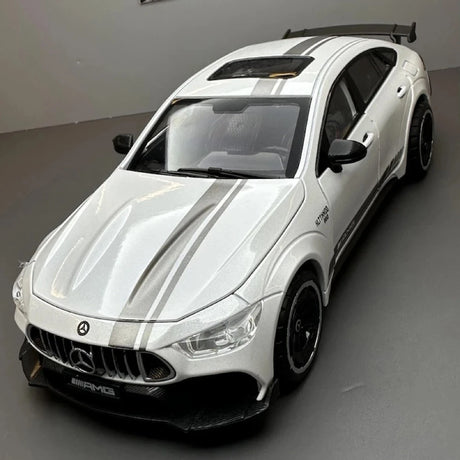[TOY] 1:24 Mercedes-AMG 2018 GT63 White Model Car Die-Cast