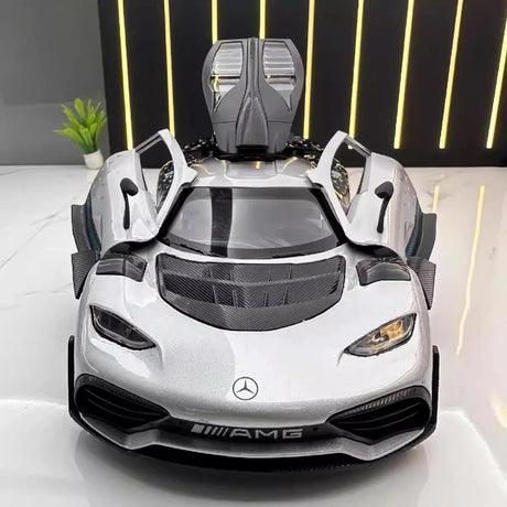 [TOY] 1:24 Mercedes-AMG 2022 One Silver Model Car Die-Cast