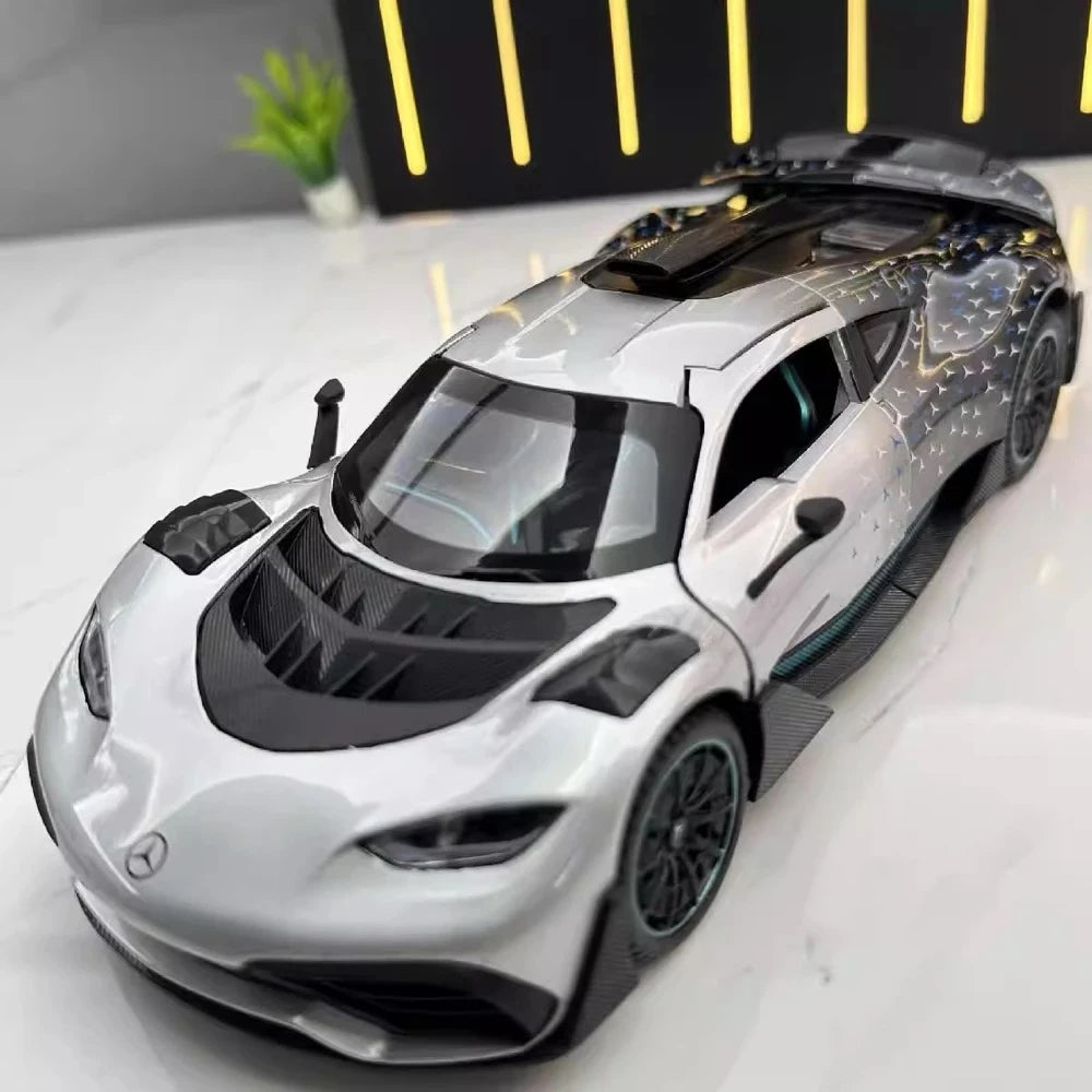 [TOY] 1:24 Mercedes-AMG 2022 One Silver Model Car Die-Cast