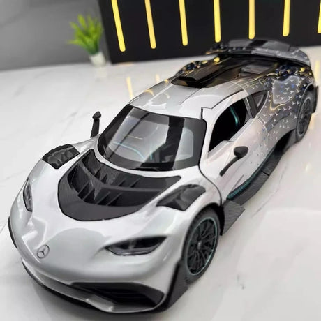 [TOY] 1:24 Mercedes-AMG 2022 One Silver Model Car Die-Cast