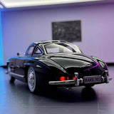 Mercedes-Benz 1954 300SL Black 1:24 – Diecast Display Model Die-Cast