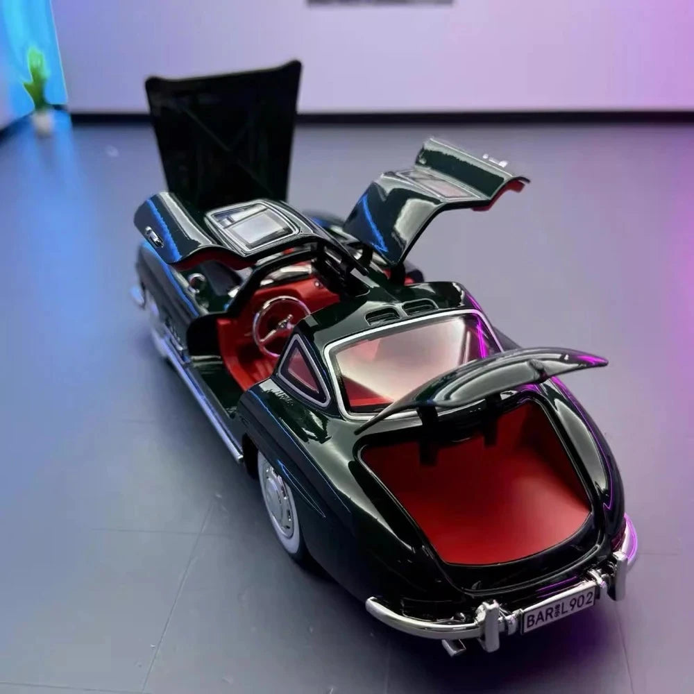 Mercedes-Benz 1954 300SL Black 1:24 – Diecast Display Model Die-Cast