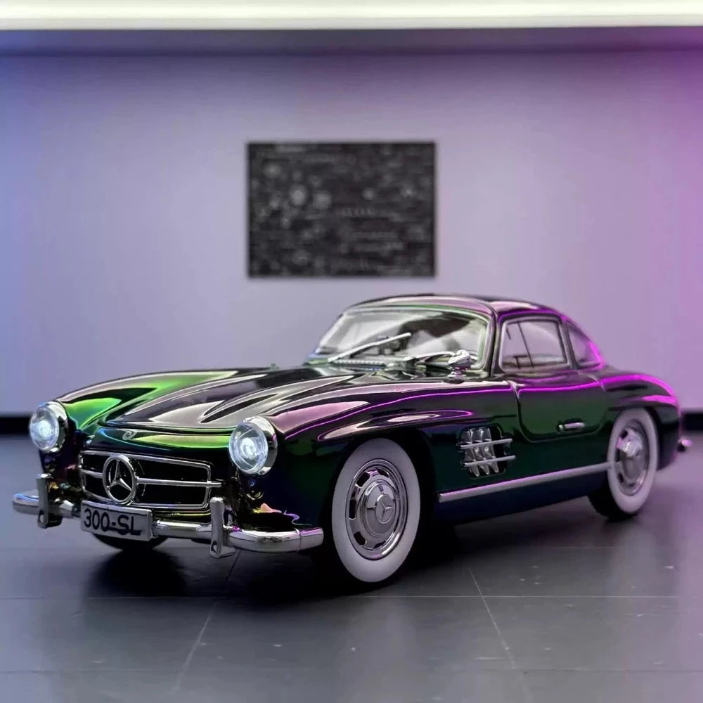 Mercedes-Benz 1954 300SL Purple Gradient 1:24 – Valuvalettu näyttömalli
