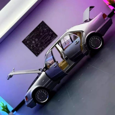 [TOY] 1:24 Mercedes-Benz 1991 600 SEL Silver Model Car Die-Cast