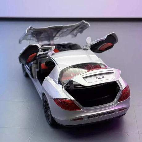 [TOY] 1:24 Mercedes-Benz 2006 SLR McLaren 722 S Silver Model Car Die-Cast