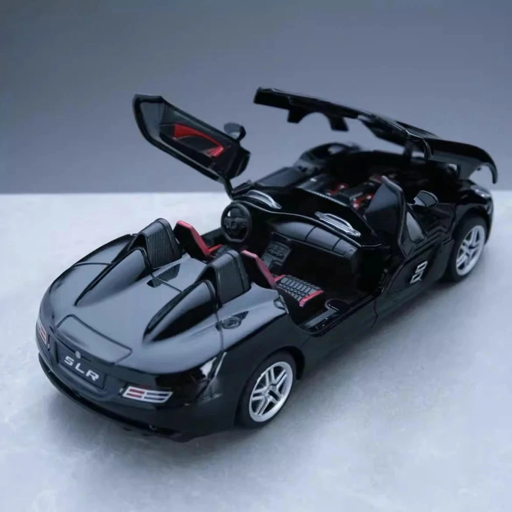 [TOY] 1:24 Mercedes-Benz 2009 SLR Stirling Moss noir voiture miniature Die-Cast