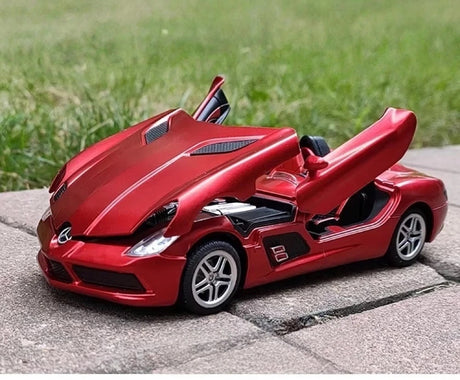 [TOY] 1:24 Mercedes-Benz 2009 SLR Stirling Moss Red Model Car Die-Cast