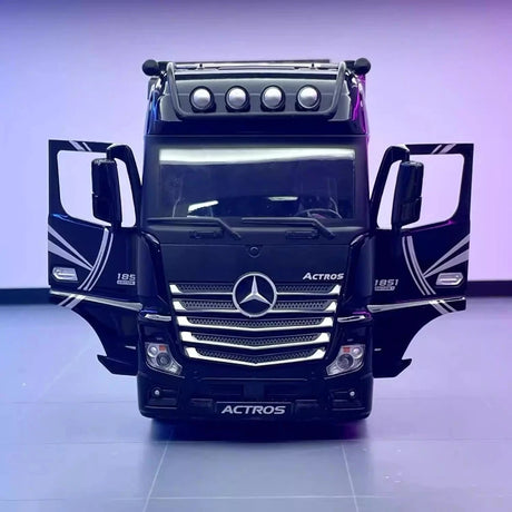 [TOY] 1:24 Mercedes-Benz 2012 Actros Black Model Car Die-Cast