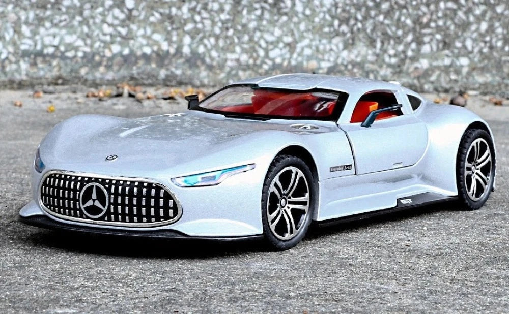 [TOY] 1:24 Mercedes-Benz 2013 AMG Vision Gran Turismo argento modellino di auto Die-Cast