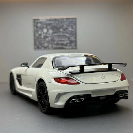 [TOY] 1:24 Mercedes-Benz 2013 SLS AMG Black Series White Model Car Die-Cast