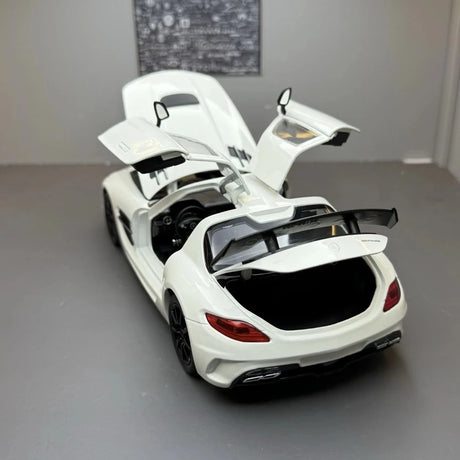 [TOY] 1:24 Mercedes-Benz 2013 SLS AMG Black Series White Model Car Die-Cast