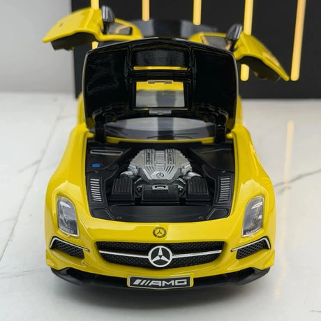 [TOY] 1:24 Mercedes-Benz 2013 SLS AMG Black Series Yellow Model Car Die-Cast