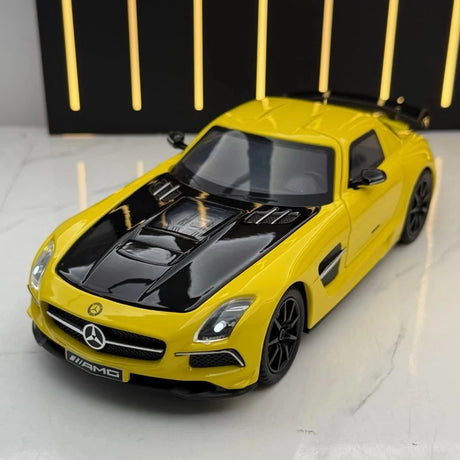 [TOY] 1:24 Mercedes-Benz 2013 SLS AMG Black Series Yellow Model Car Die-Cast