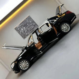 [TOY] 1:24 Mercedes-Benz 2016 E300L V213 ブラック モデルカー Die-Cast
